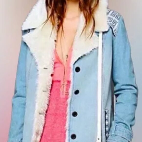 Free People Oversized Denim Jacket - Picture 1 of 2